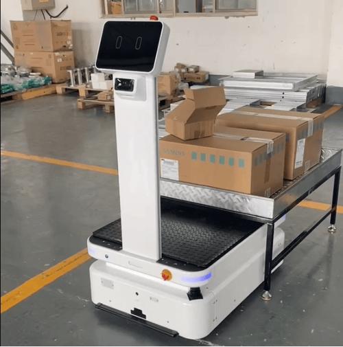 未来工厂的智能伙伴:amr搬运机器人的高效运作